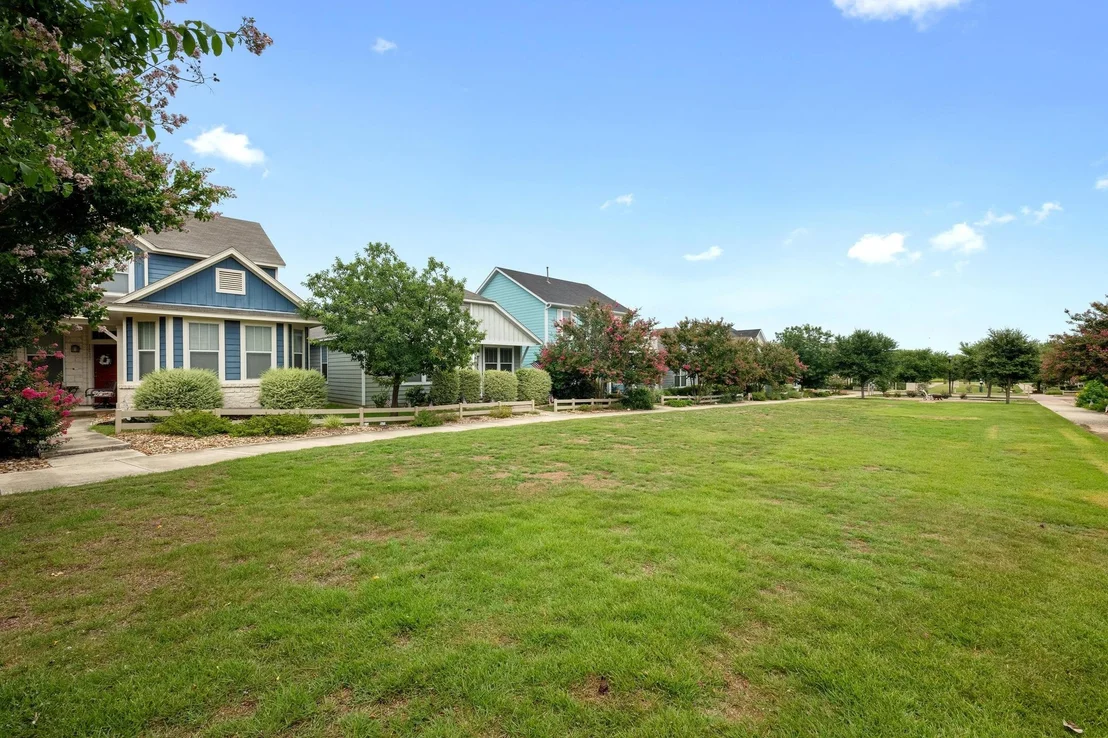 Photo of 1267 Sanders