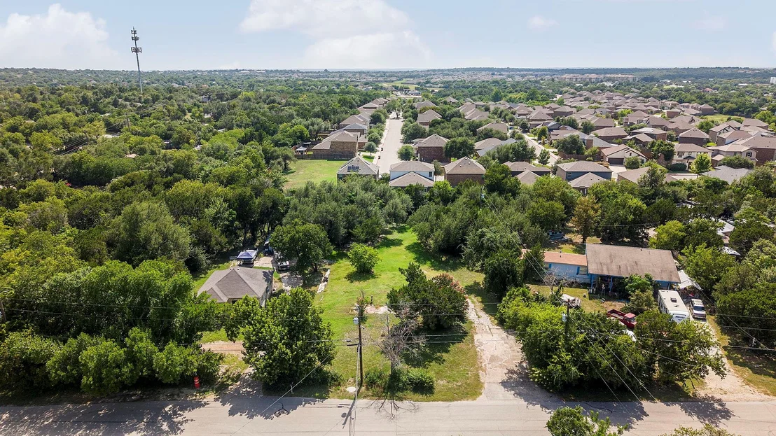 Photo of 1305 High Chaparral DR