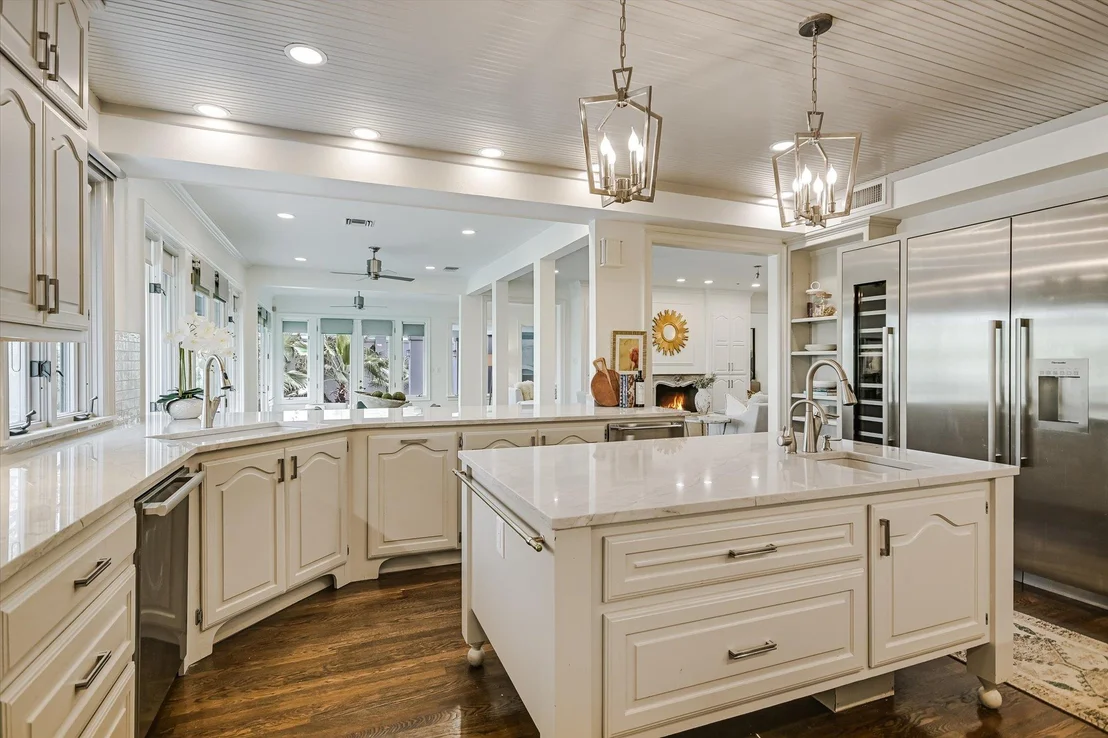 Photo of 1304 Gaston Ave