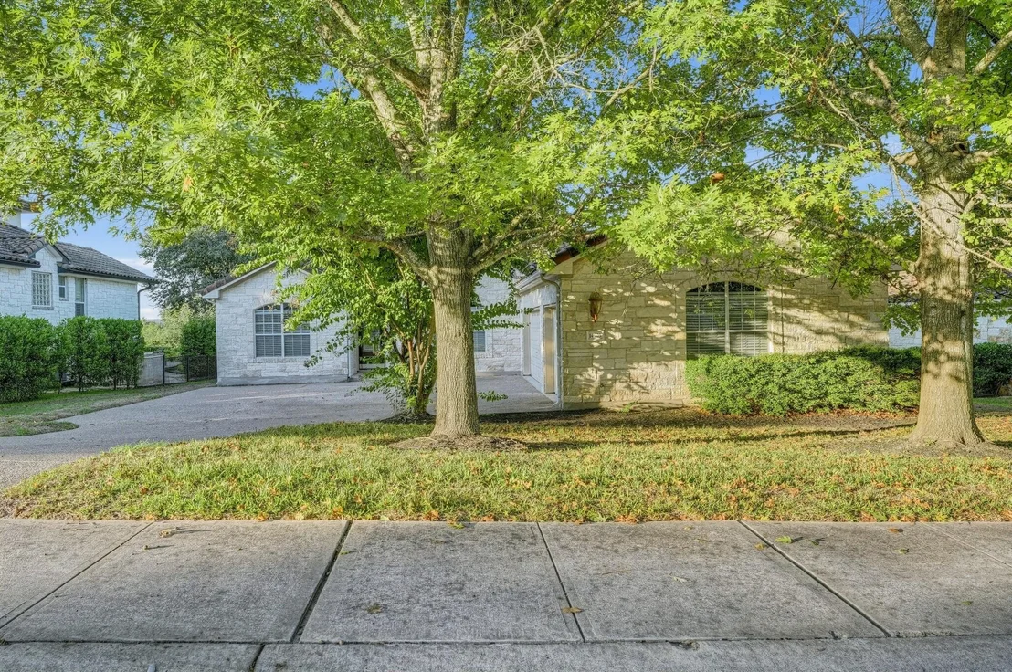 Photo of 14905 Spillman Ranch LOOP