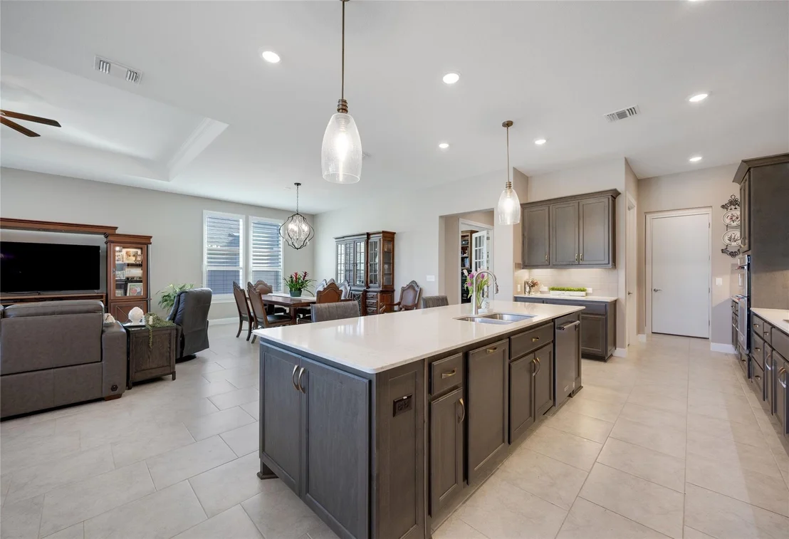 Photo of 102 Pointer LN