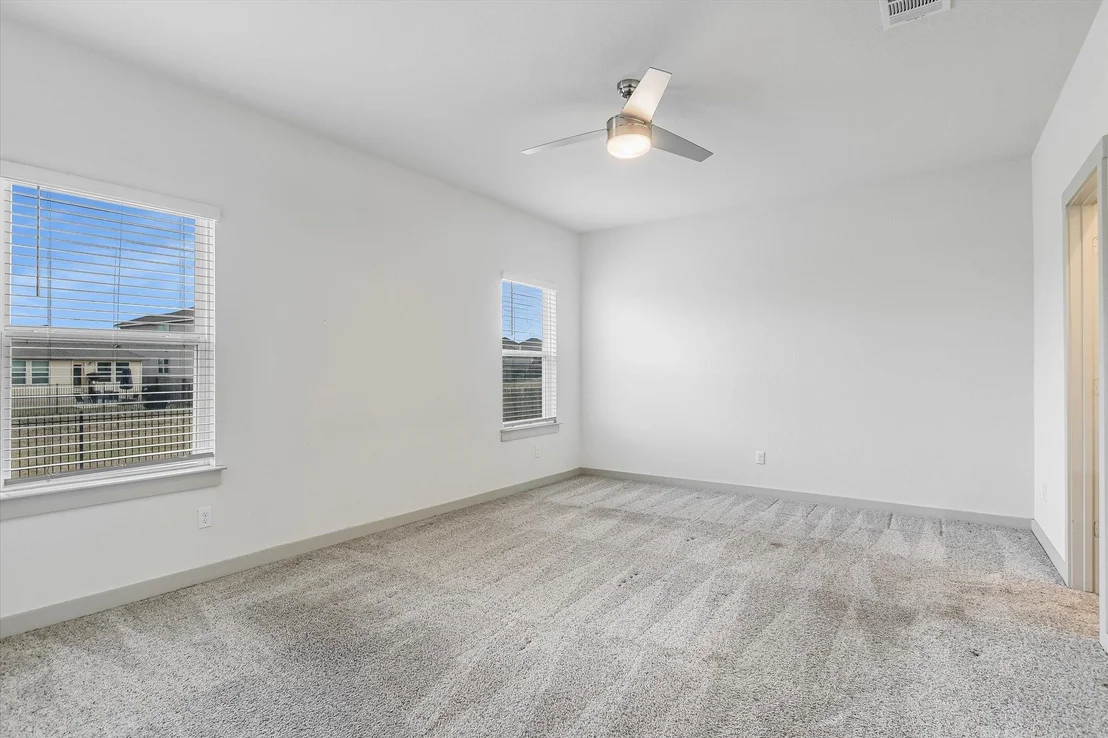 Photo of 5125 Vanner PATH