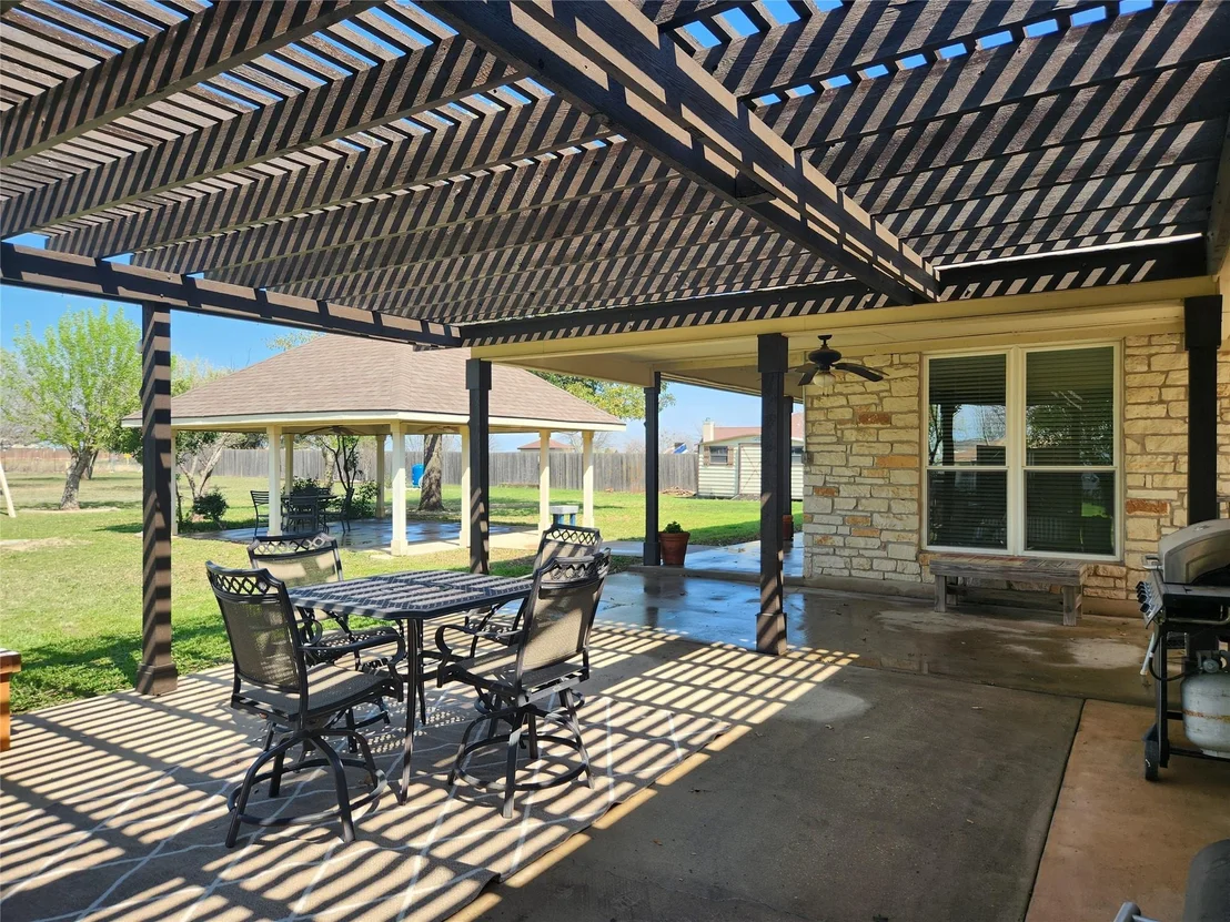 Photo of 58 Fairview DR