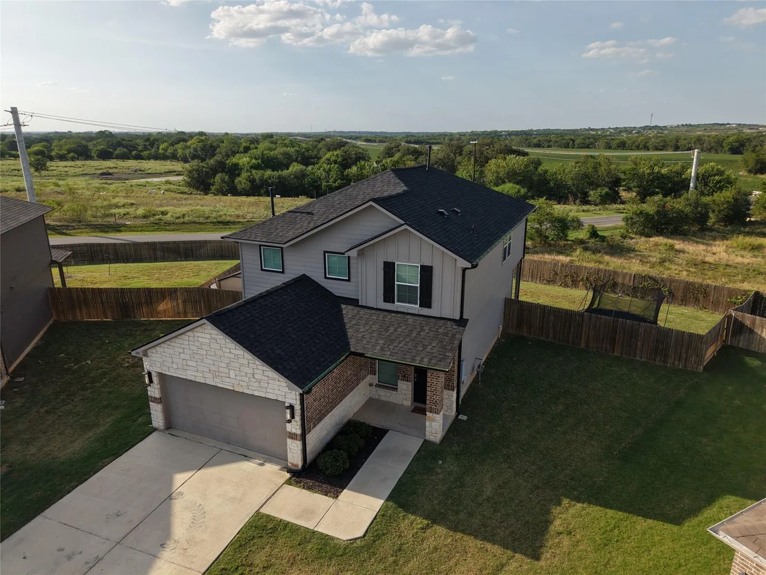 Photo of 405 W Andover LN