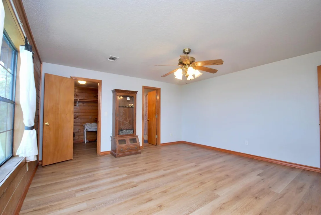Photo of 2725 Old Lehmann RD