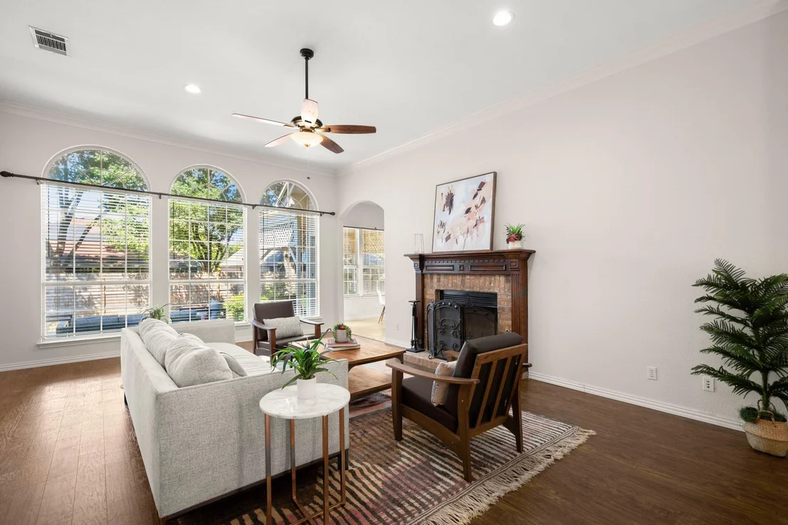 Photo of 1206 Brophy DR