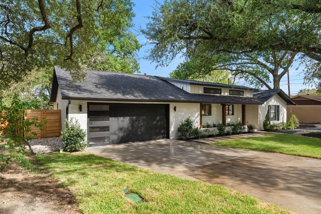 Photo of 5703 Marilyn DR