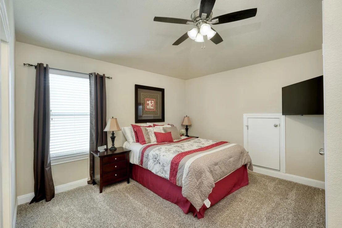 Photo of 2336 Centennial LOOP