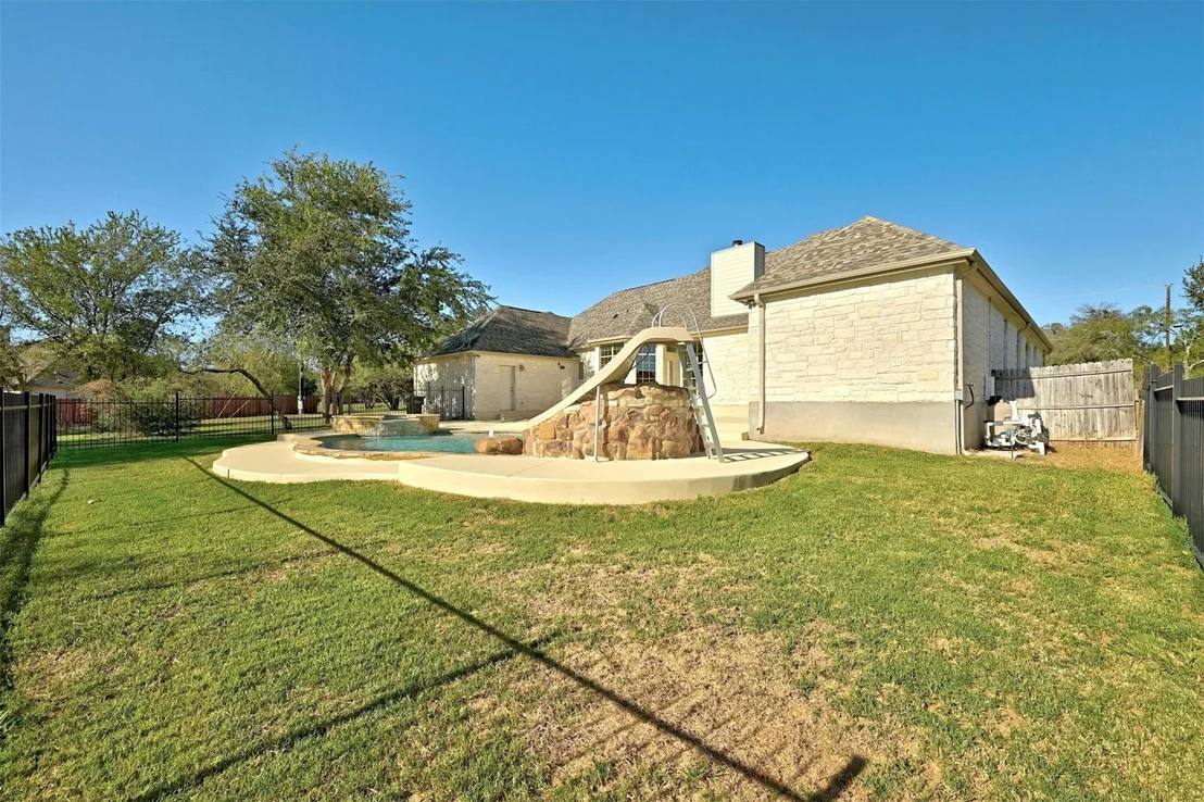 Photo of 1300 Little Bear RD