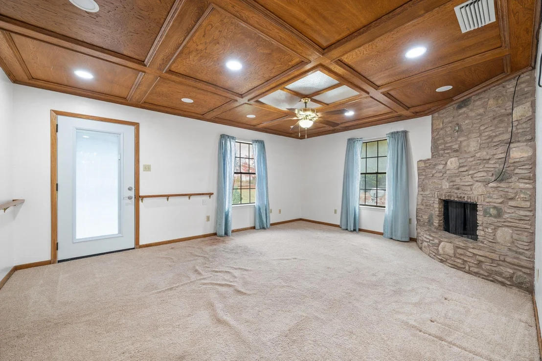 Photo of 1101 Horizon Park BLVD