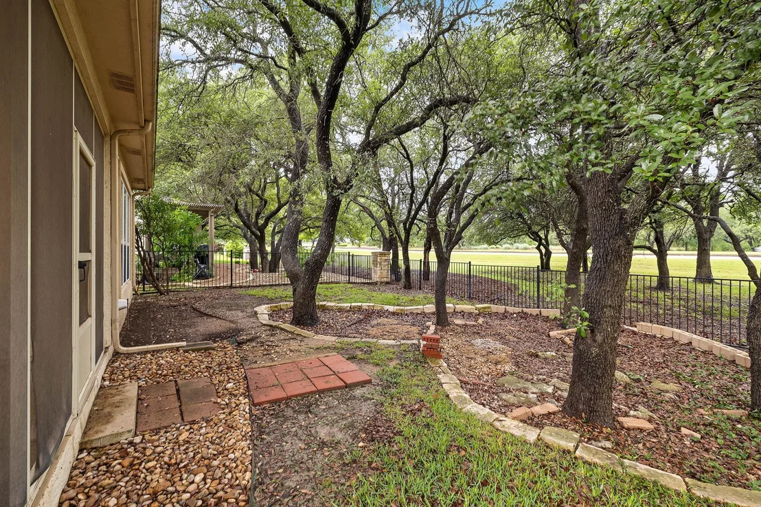 Photo of 108 Farm Hill DR