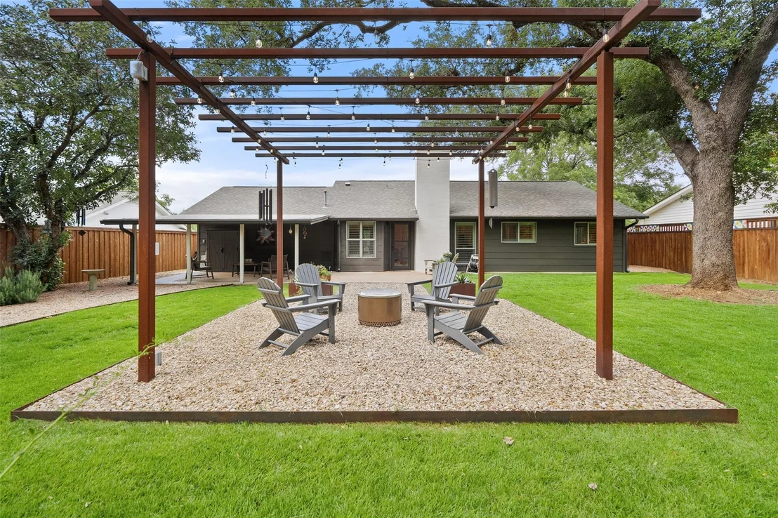 Photo of 2611 Coatbridge DR
