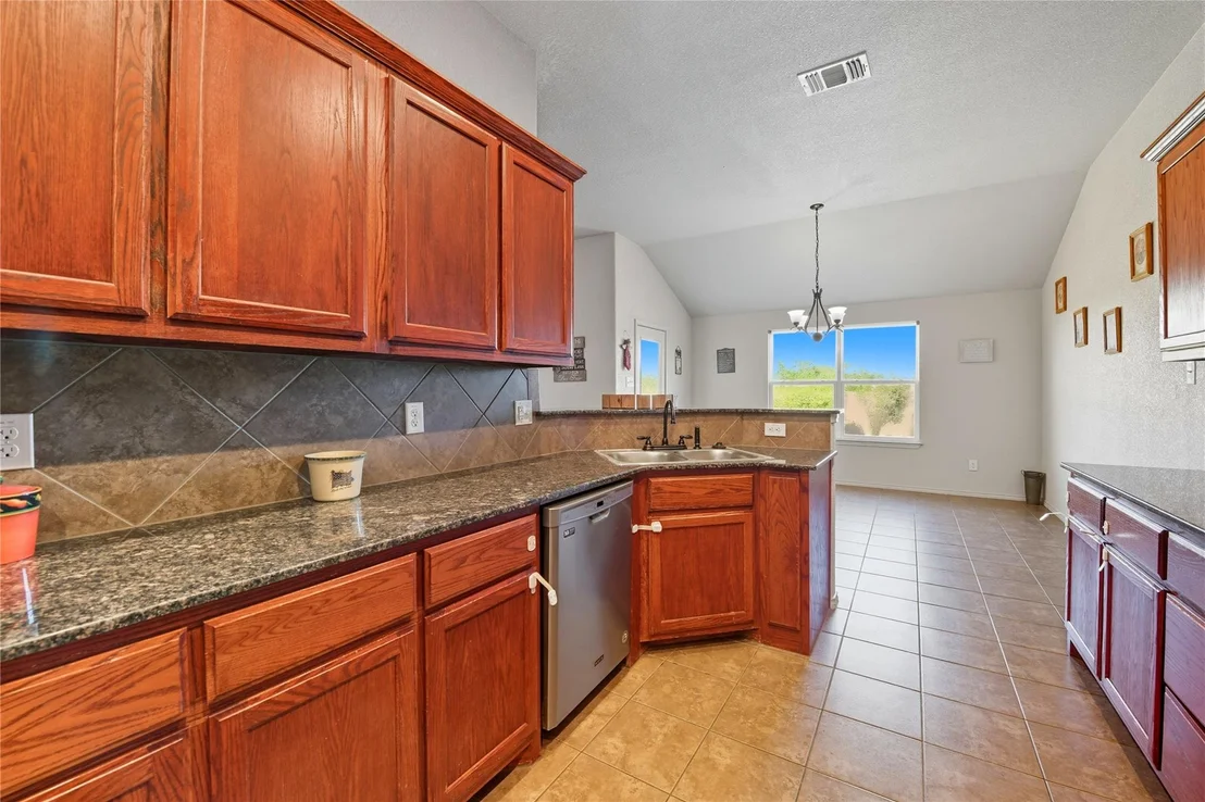 Photo of 2411 Settlement RD