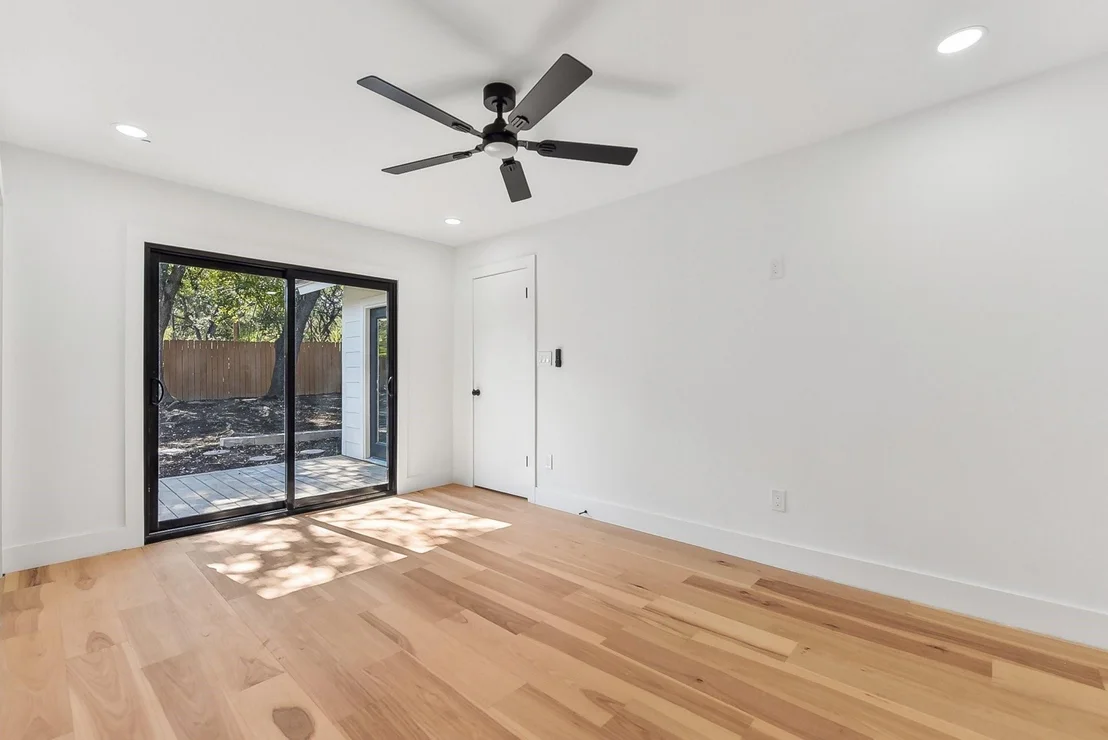 Photo of 909 Austin Highlands BLVD