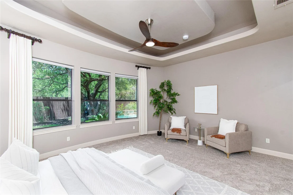 Photo of 705 Cliffside Cove