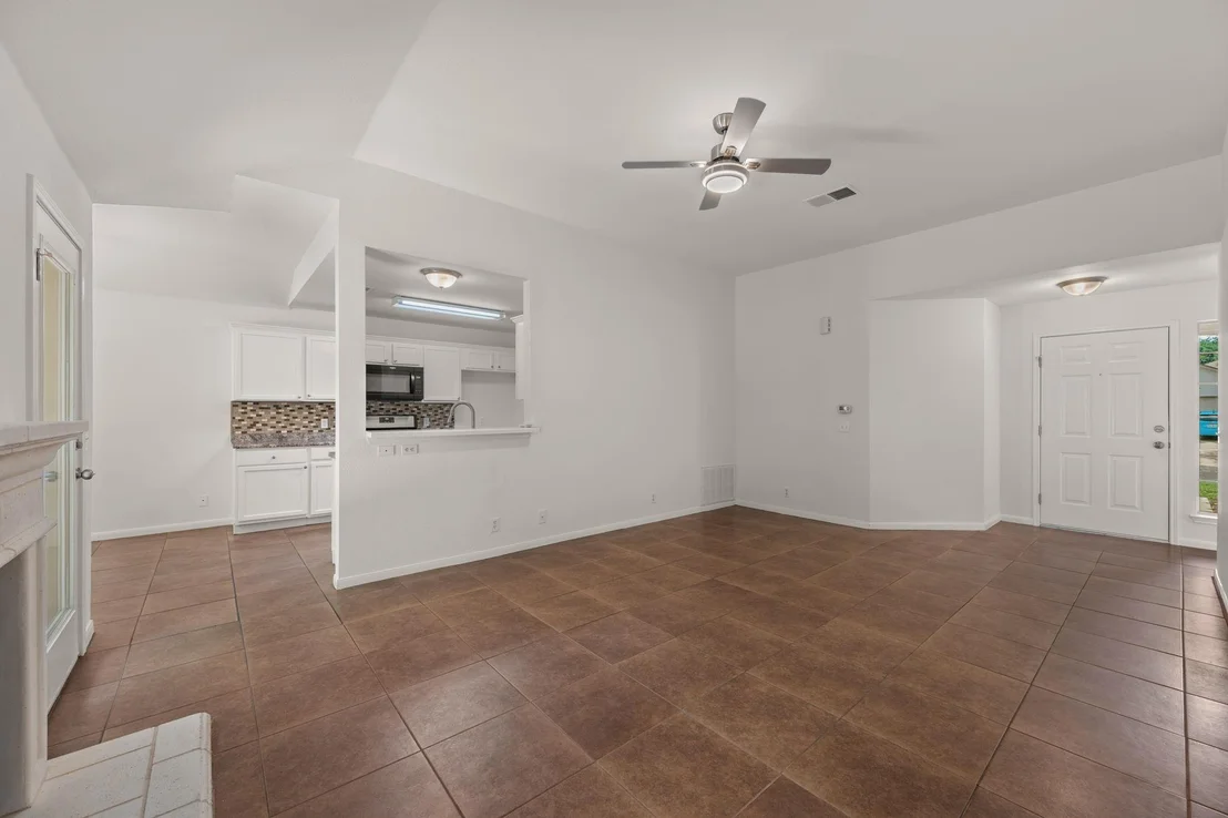 Photo of 124 Azalea DR