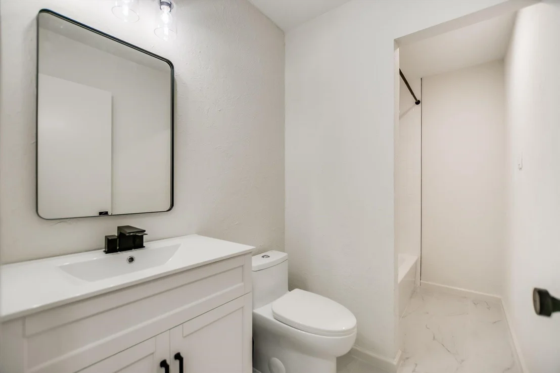 Photo of 7003 Castlekeep Way