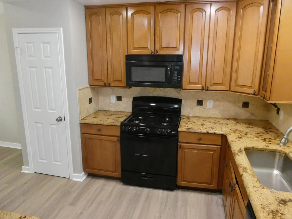 Photo of 2310 MACAW DR