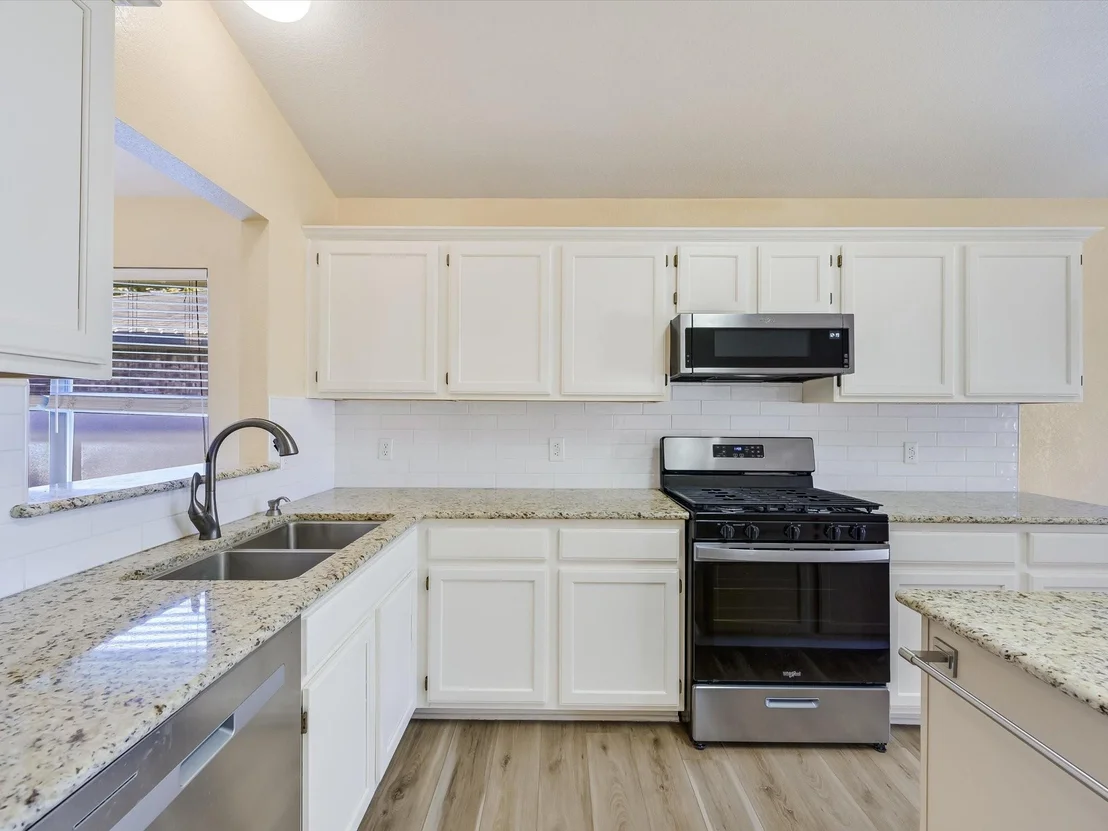 Photo of 2609 Johnathan WAY