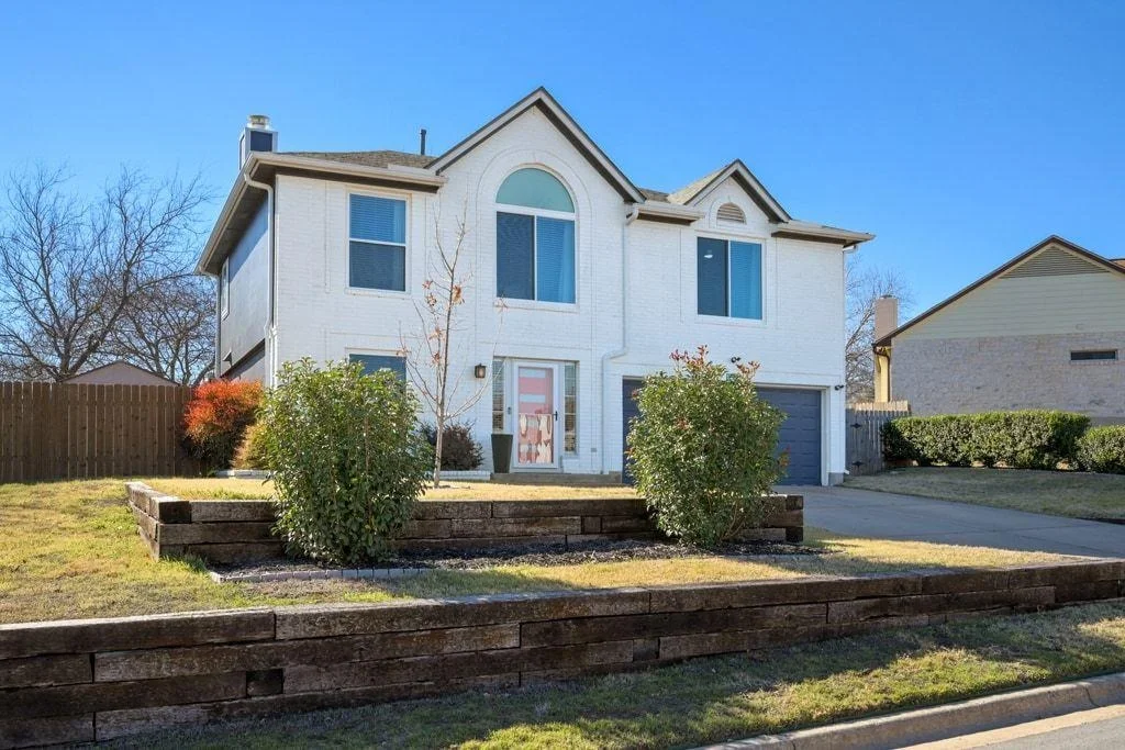 Photo of 1506 Clearview LOOP