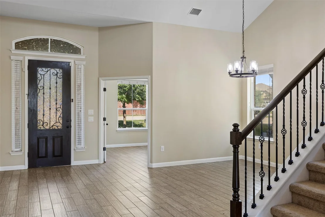 Photo of 11512 Reading WAY