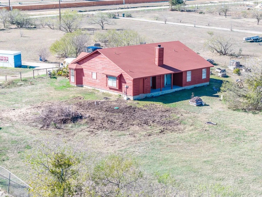 Photo of 8548 Old Lockhart RD