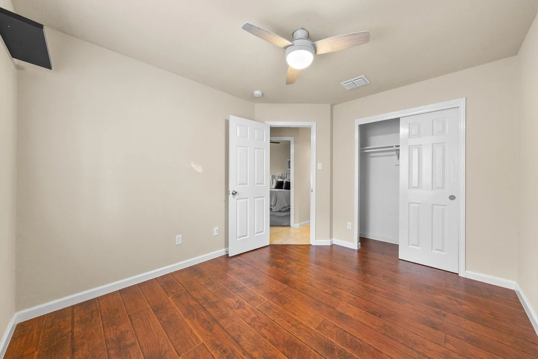 Photo of 9326 Lightwood LOOP