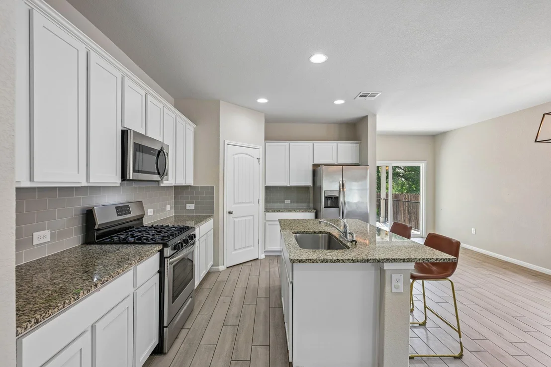 Photo of 2324 Singletree BND