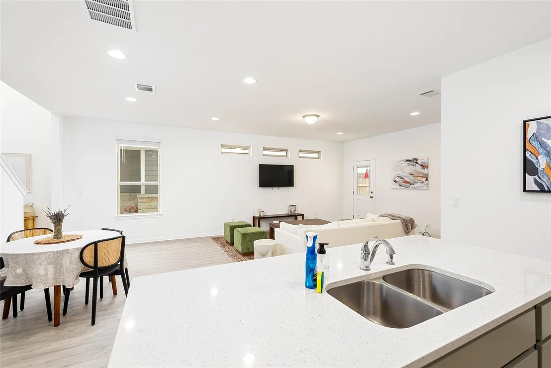 Photo of 12310 Zenyatta DR
