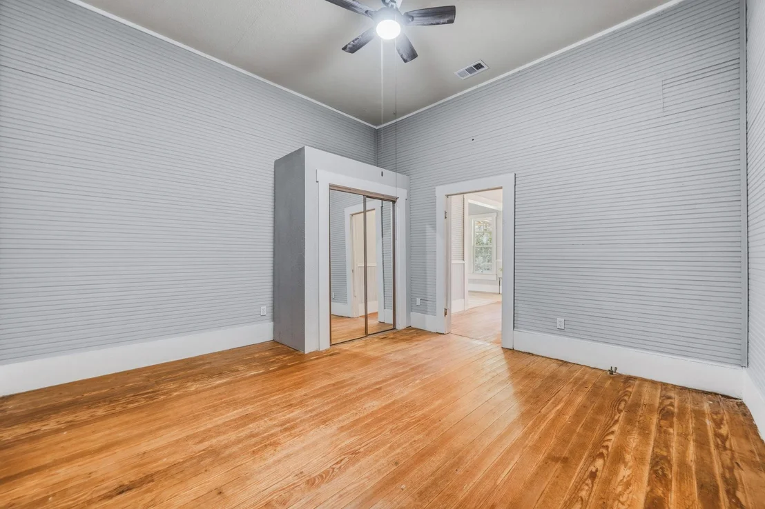 Photo of 604 Avenue B
