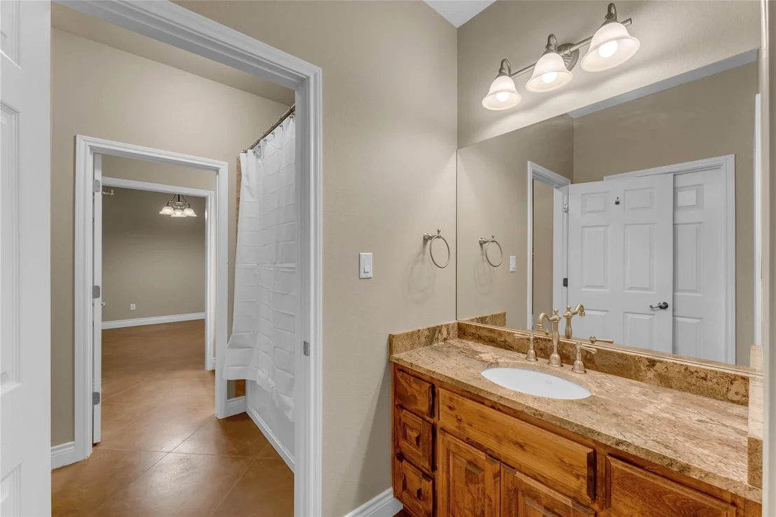 Photo of 301 CR 253