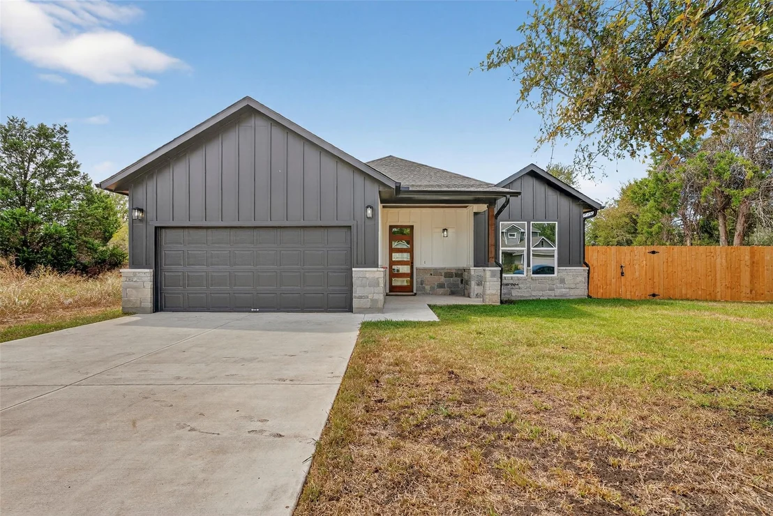 Photo of 353 Nene LN