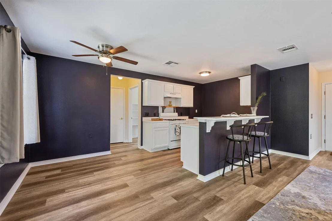 Photo of 11607 Robert Wooding DR