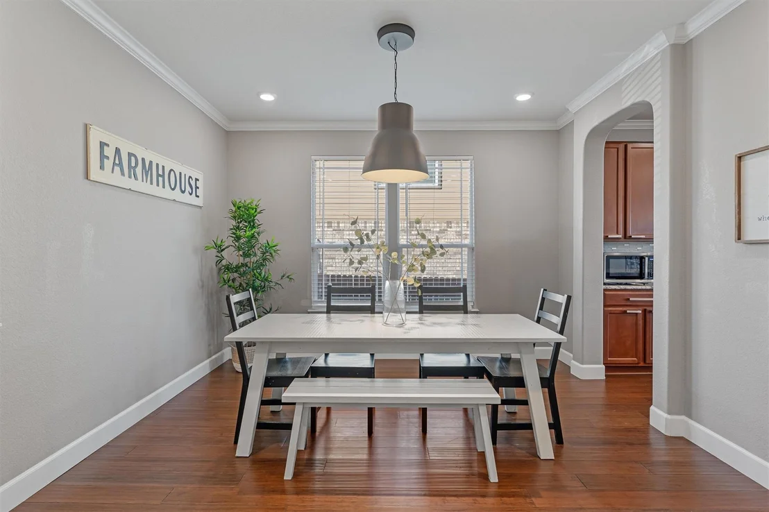 Photo of 1055 Toltec TRL