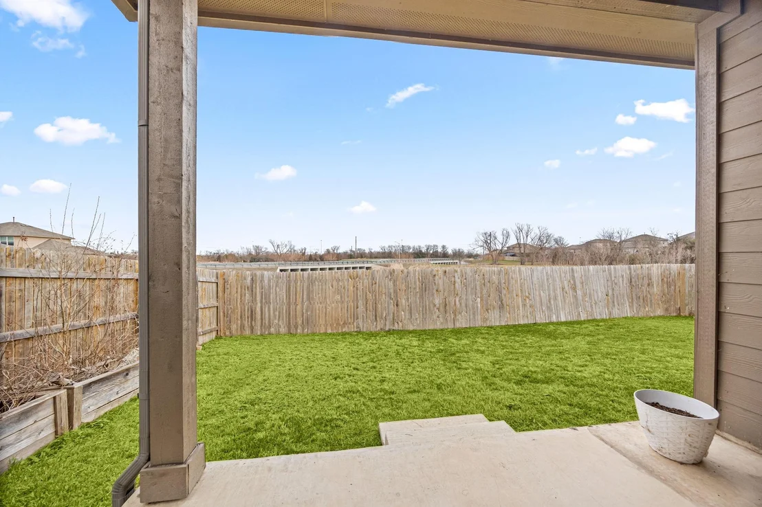 Photo of 152 Cibolo Creek DR
