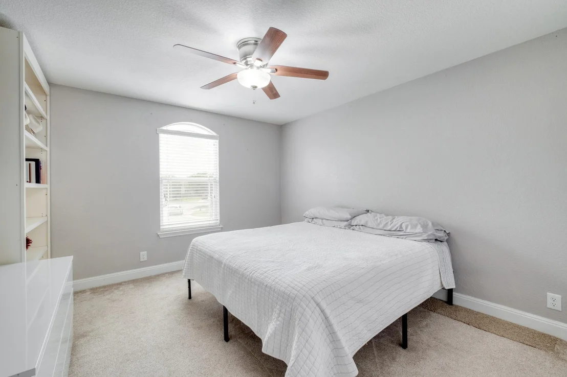 Photo of 141 Clematis CT