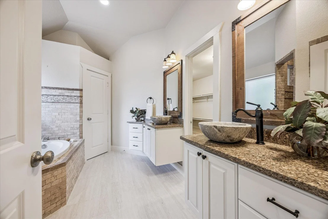 Photo of 1804 Brushy Bend DR