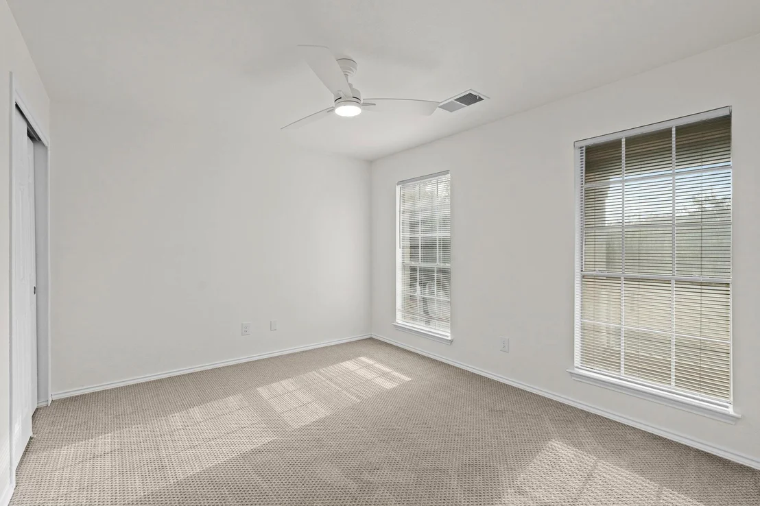 Photo of 136 Kirkland