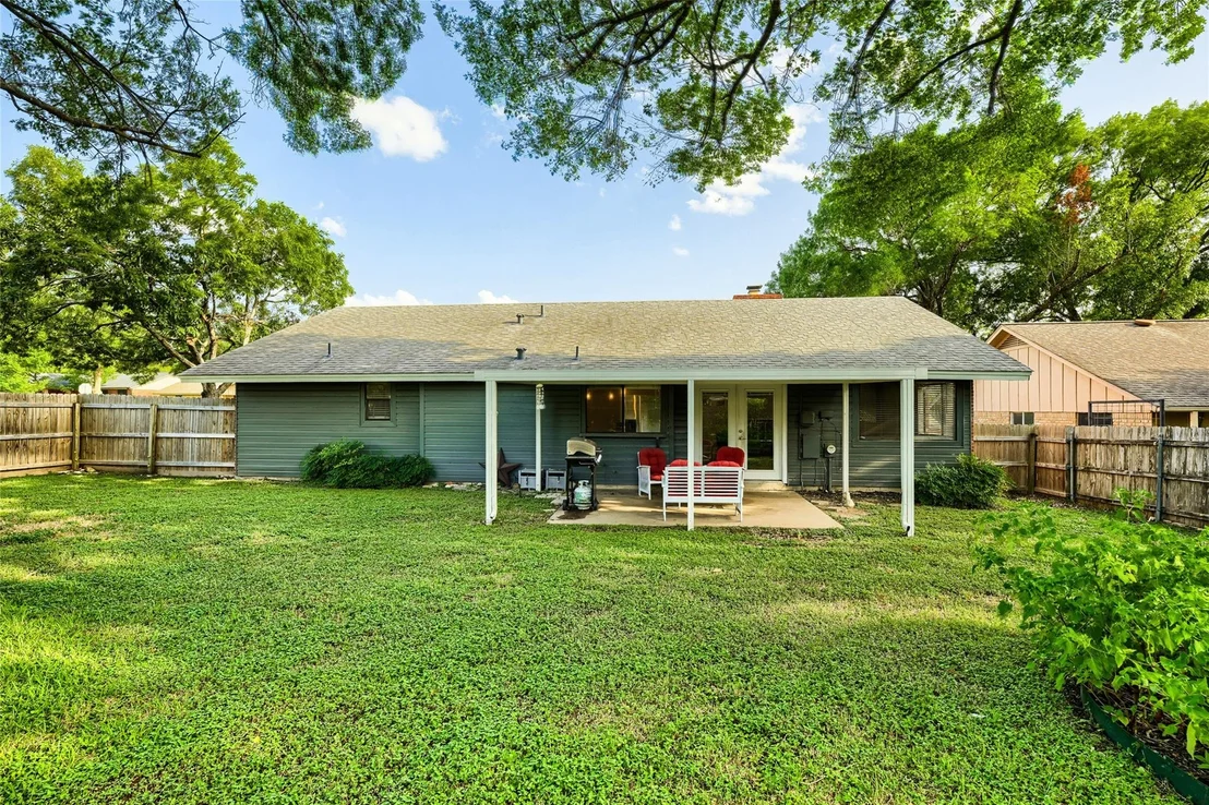 Photo of 1300 Neans DR