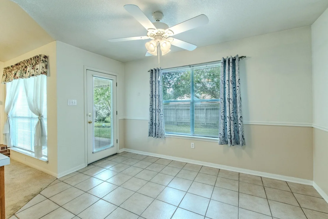 Photo of 4713 Hartrick Bluff RD