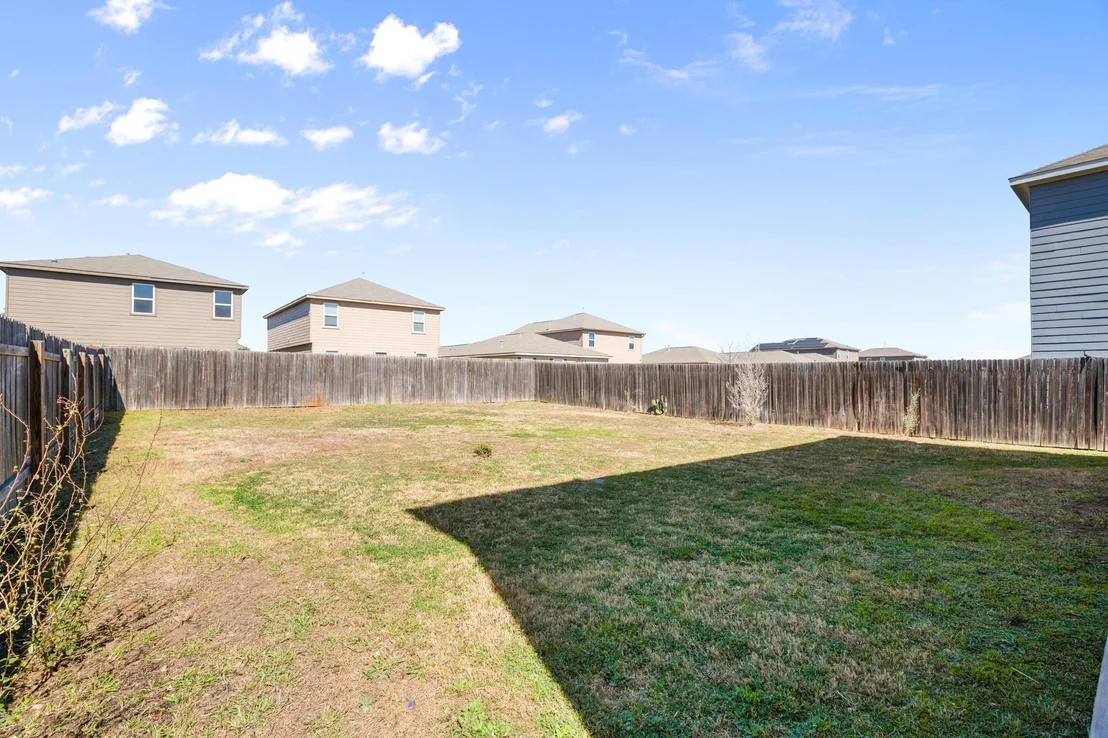 Photo of 550 Bunton Reserve BLVD