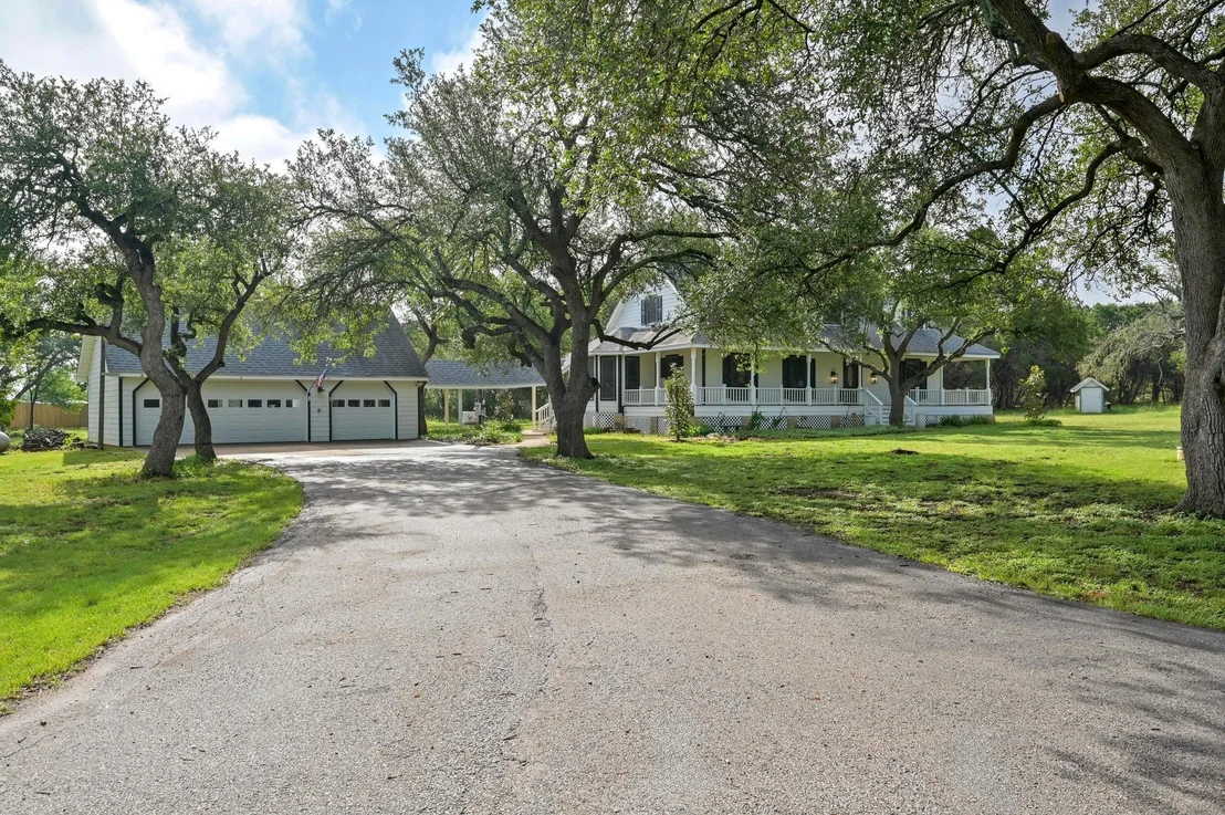Photo of 322 Mesa Oaks