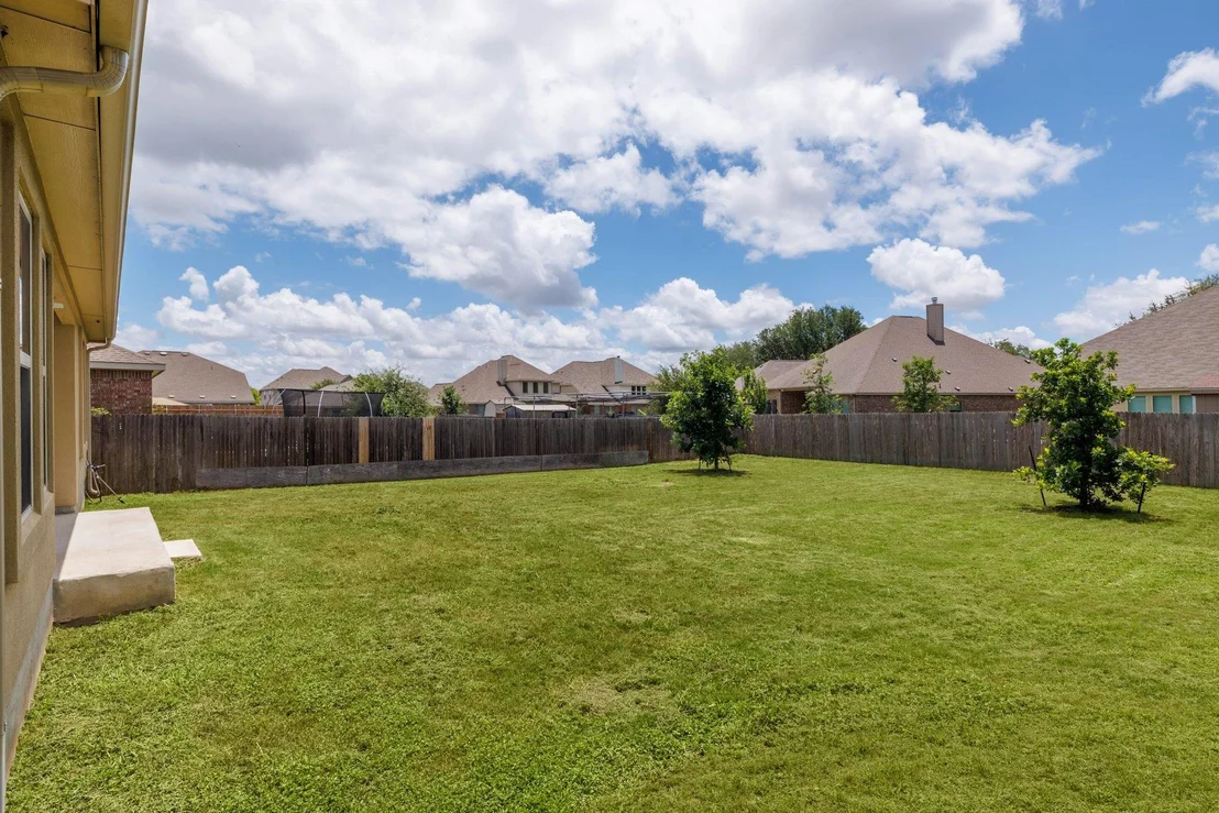 Photo of 824 Tabernash DR