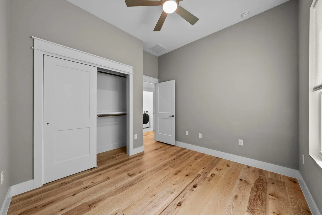 Photo of Unit 2 at 1004 Morrow ST