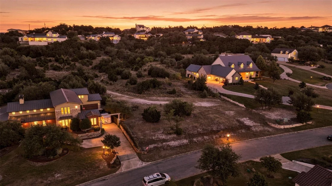 Photo of 105 Stephanie LN