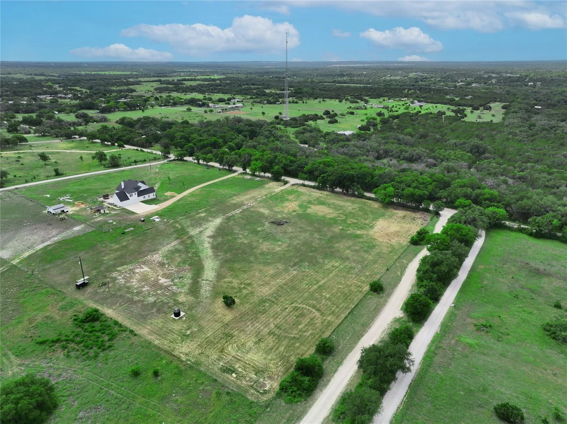 Photo of 400 County Road 204