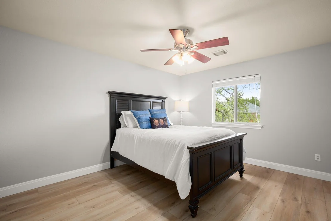 Photo of 1108 Camden CV