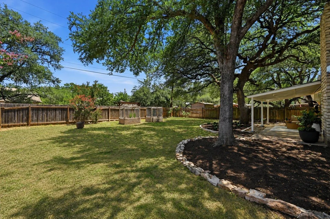 Photo of 4814 White Elm DR
