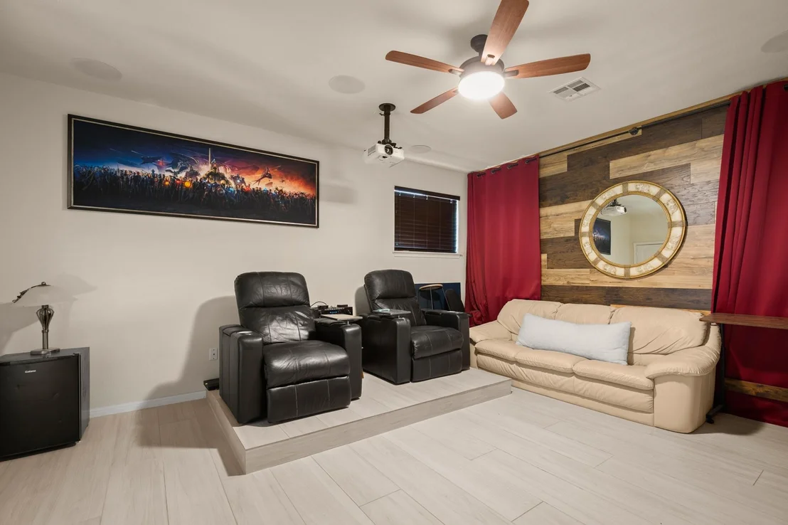 Photo of 111 Bobolink CV