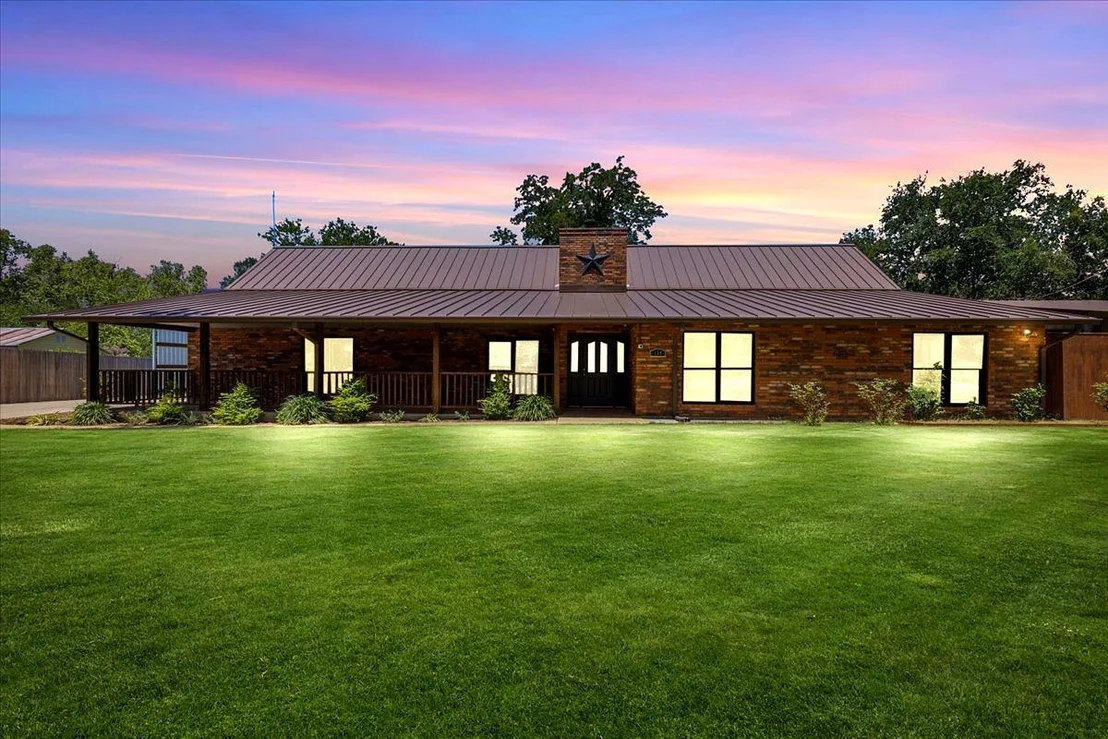 Photo of 154 Shoreline DR